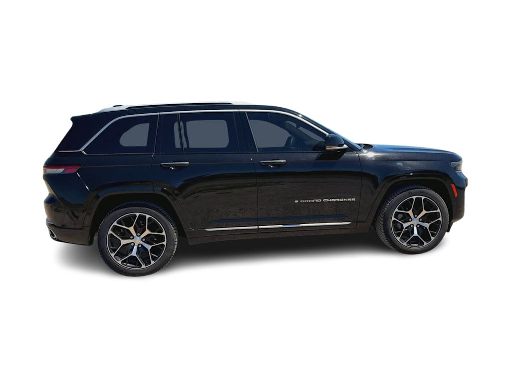 Thumbnail: 2023 Jeep Grand Cherokee - 15