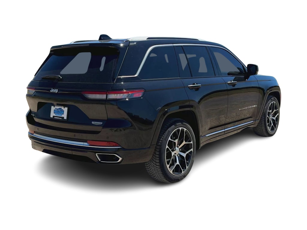 Thumbnail: 2023 Jeep Grand Cherokee - 14