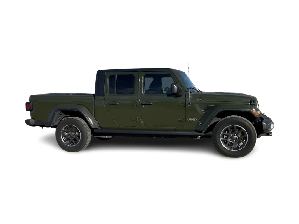 Thumbnail: 2022 Jeep Gladiator - 18
