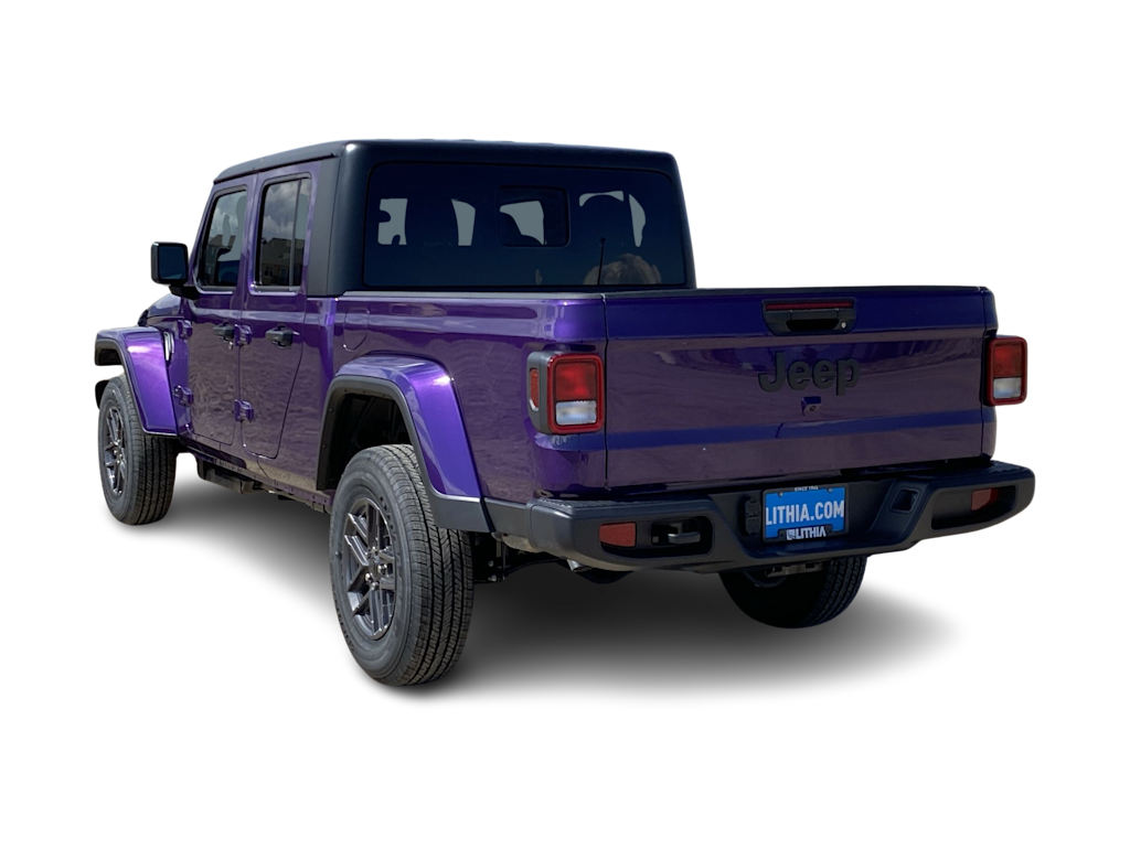 Thumbnail: 2026 Jeep Gladiator - 3