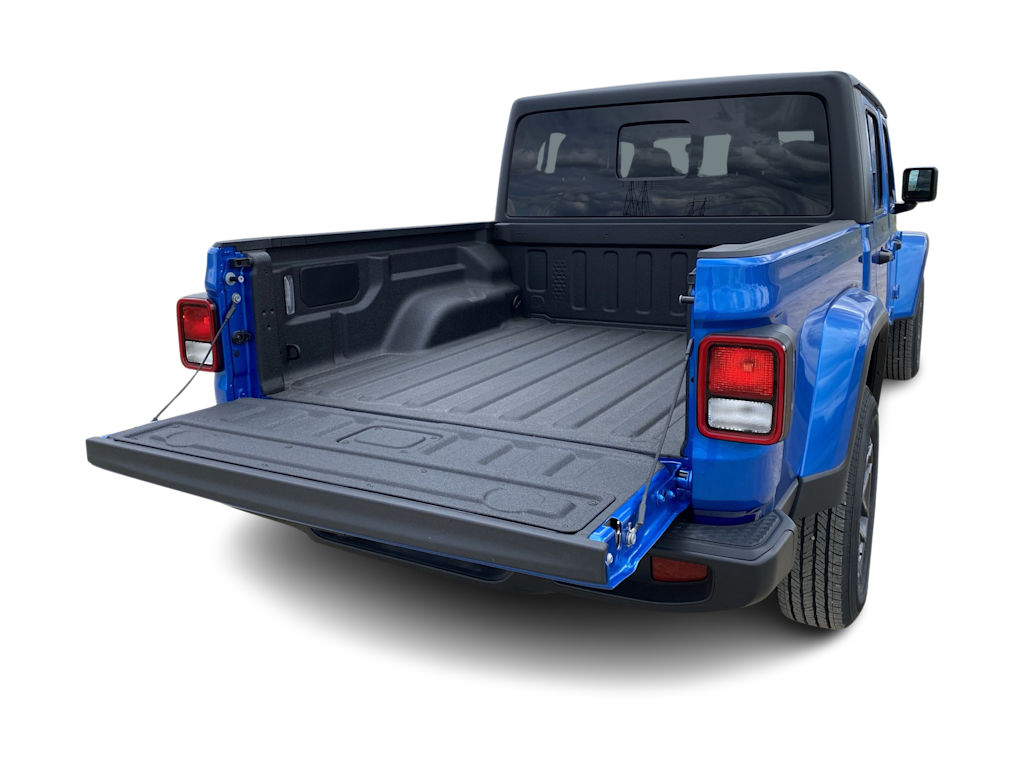 Thumbnail: 2026 Jeep Gladiator - 15