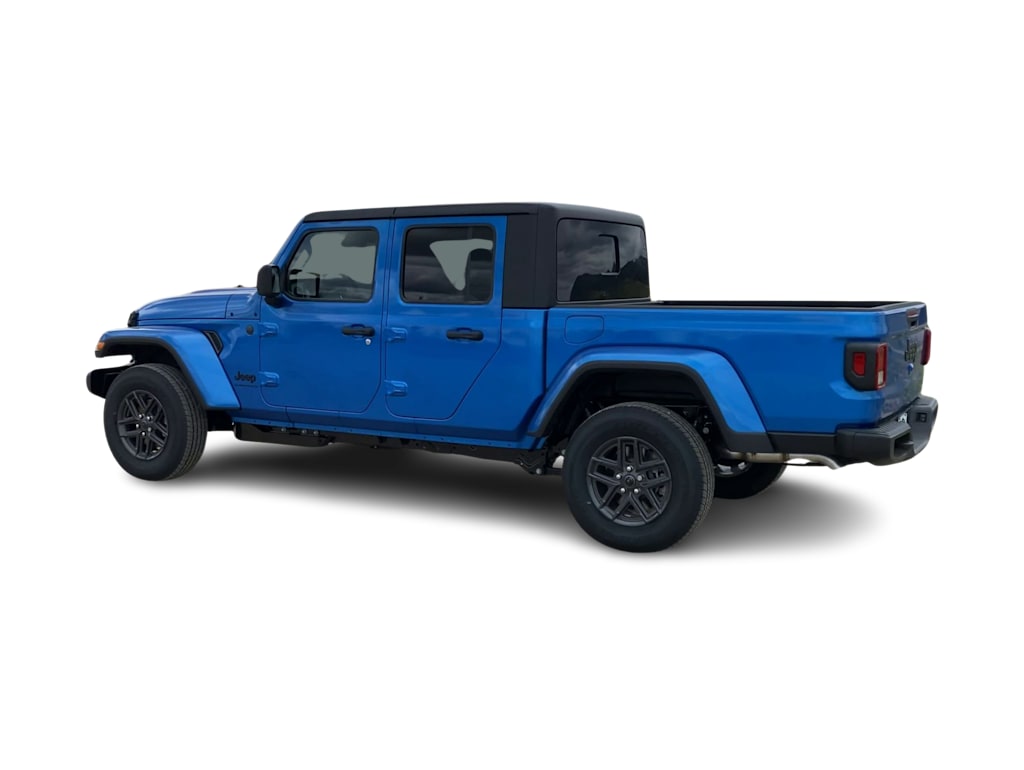 Thumbnail: 2026 Jeep Gladiator - 19
