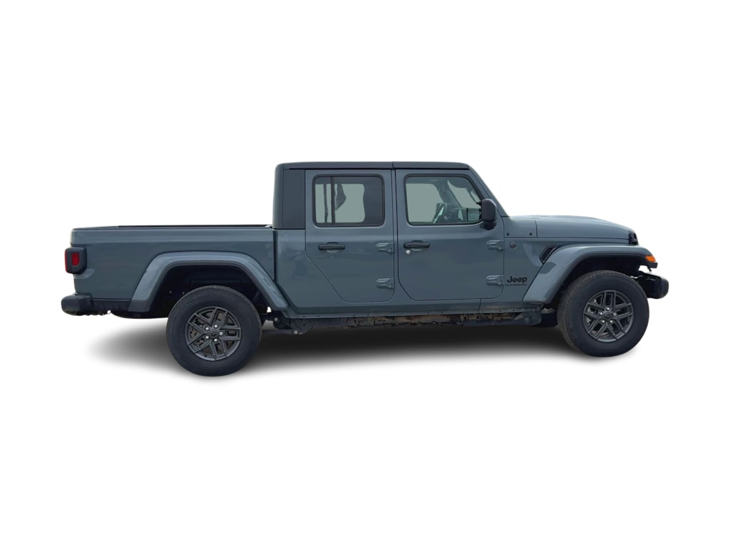 Thumbnail: 2026 Jeep Gladiator - 20