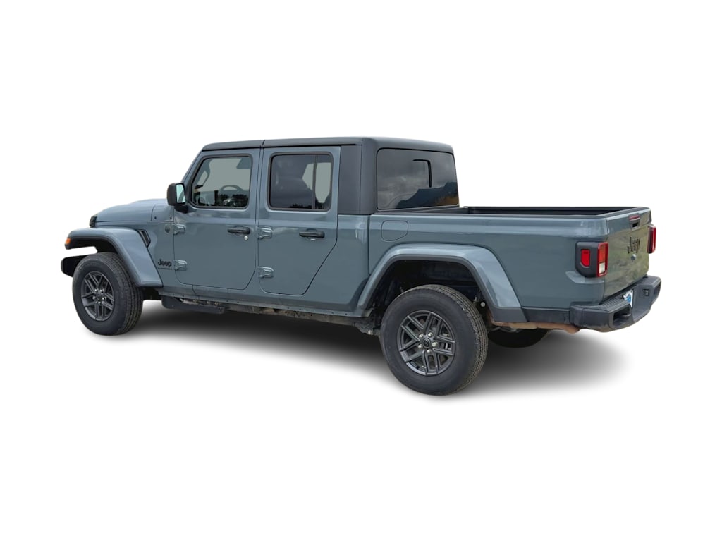 Thumbnail: 2026 Jeep Gladiator - 18