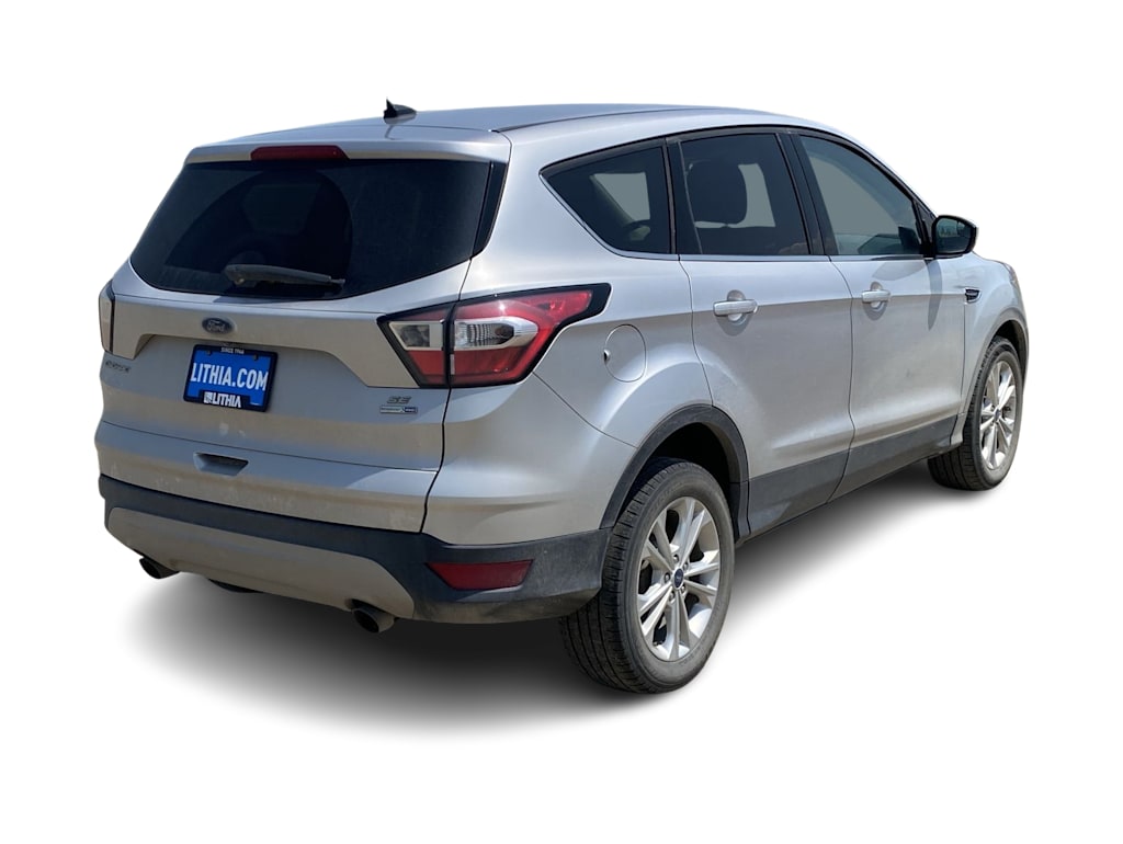 Thumbnail: 2017 Ford Escape - 21