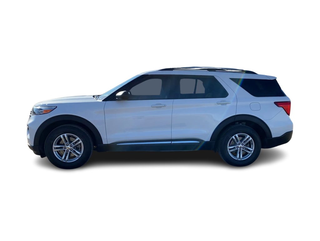 Thumbnail: 2022 Ford Explorer - 3