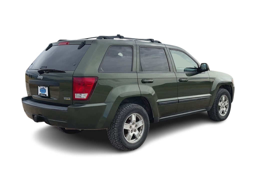 Thumbnail: 2007 Jeep Grand Cherokee - 17