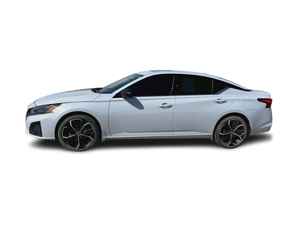 Thumbnail: 2023 Nissan Altima - 2