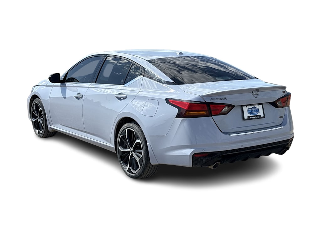 Thumbnail: 2023 Nissan Altima - 18