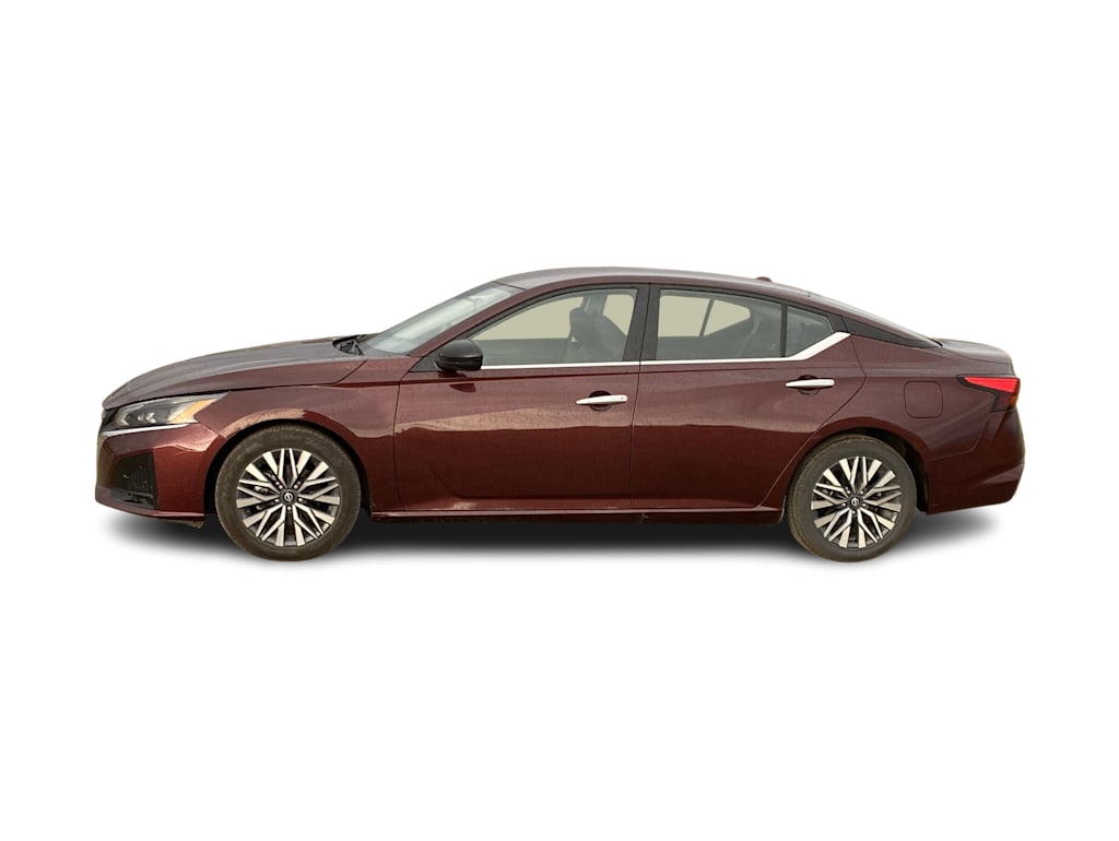 Thumbnail: 2024 Nissan Altima - 18