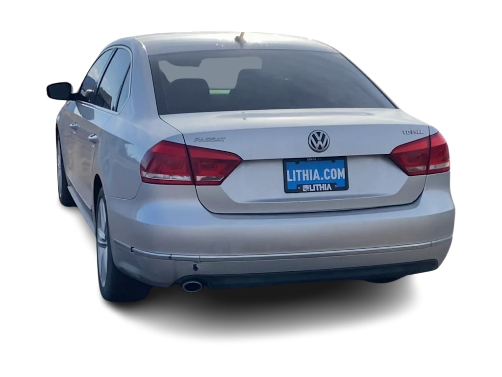 Thumbnail: 2015 Volkswagen Passat - 4