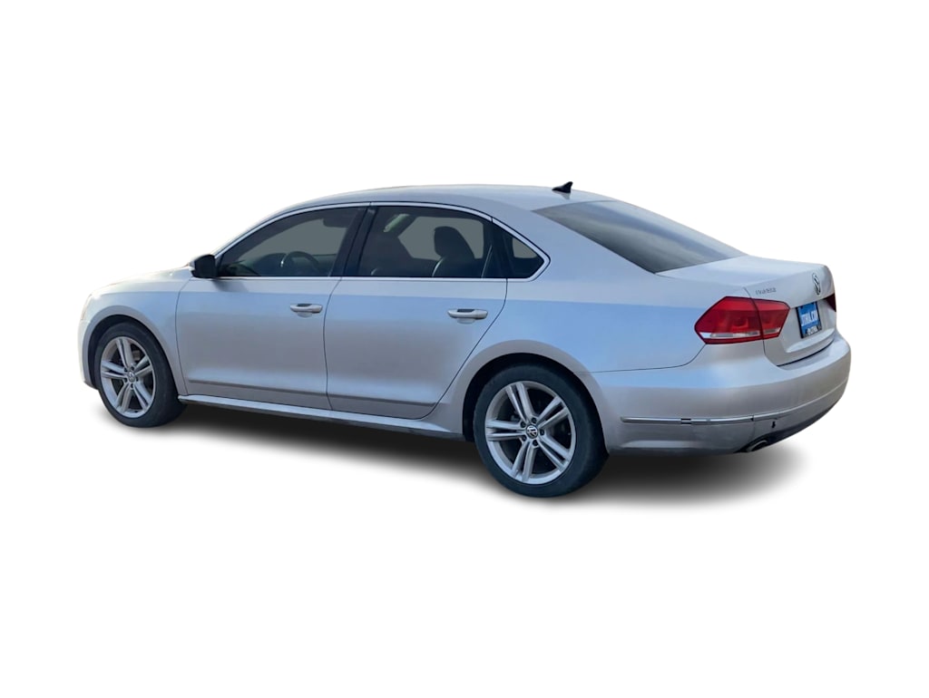 Thumbnail: 2015 Volkswagen Passat - 3