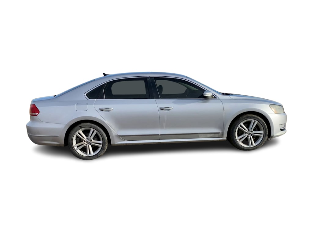 Thumbnail: 2015 Volkswagen Passat - 15