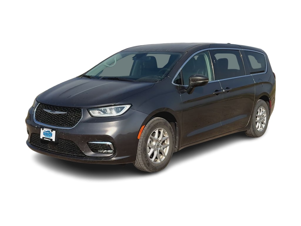 Thumbnail: 2023 Chrysler Pacifica - 13