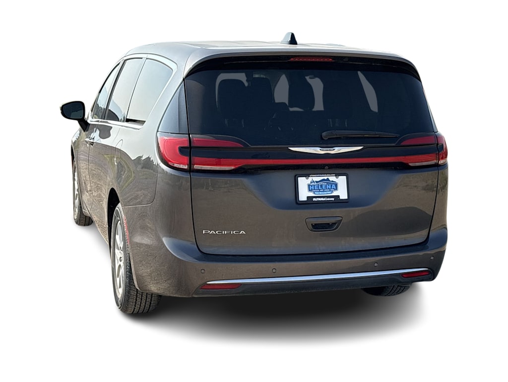 Thumbnail: 2023 Chrysler Pacifica - 19