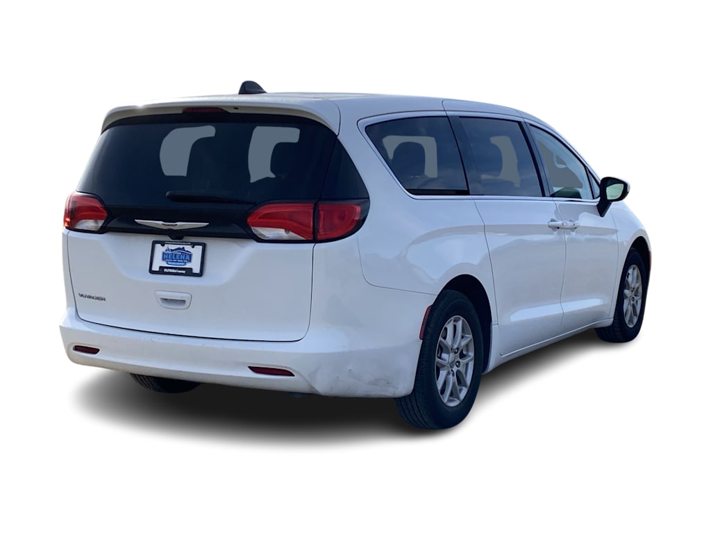 Thumbnail: 2023 Chrysler Voyager - 22