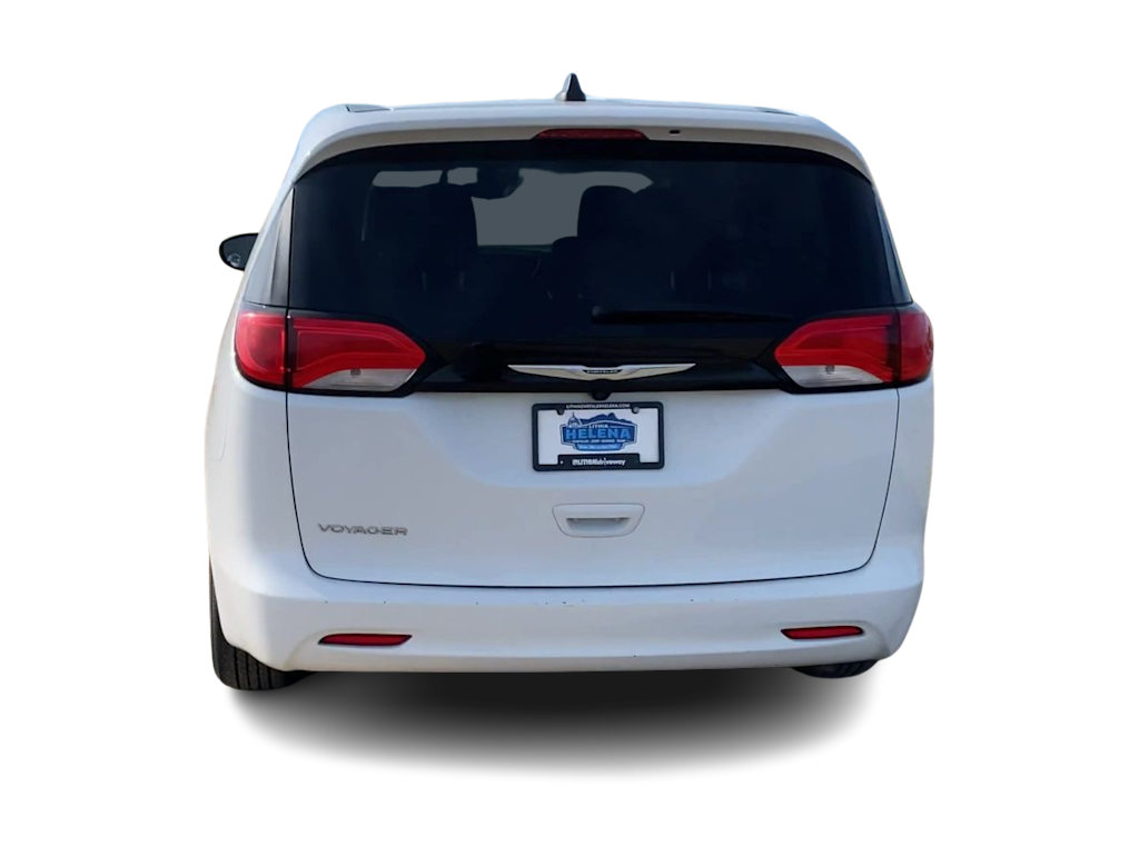 Thumbnail: 2023 Chrysler Voyager - 5