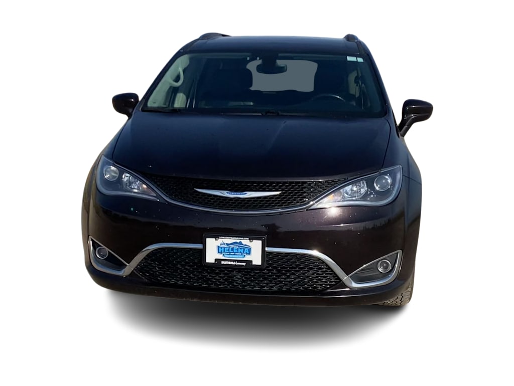 Thumbnail: 2018 Chrysler Pacifica - 5