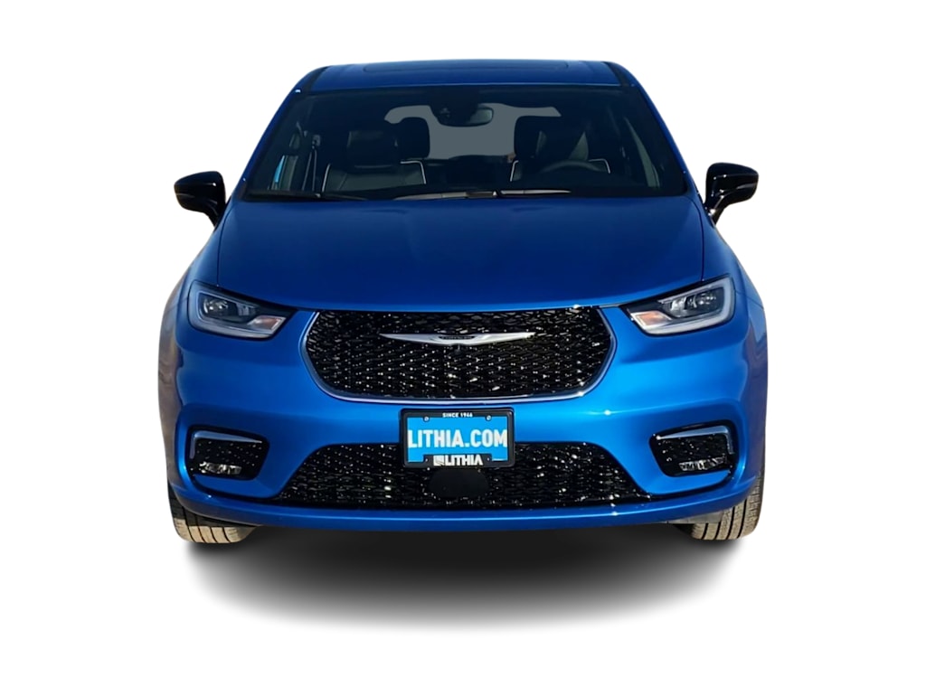 Thumbnail: 2026 Chrysler Pacifica - 6