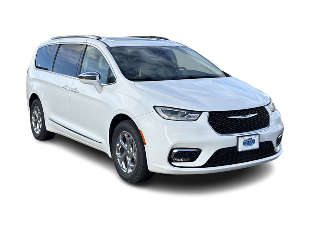 Thumbnail: 2021 Chrysler Pacifica - 18