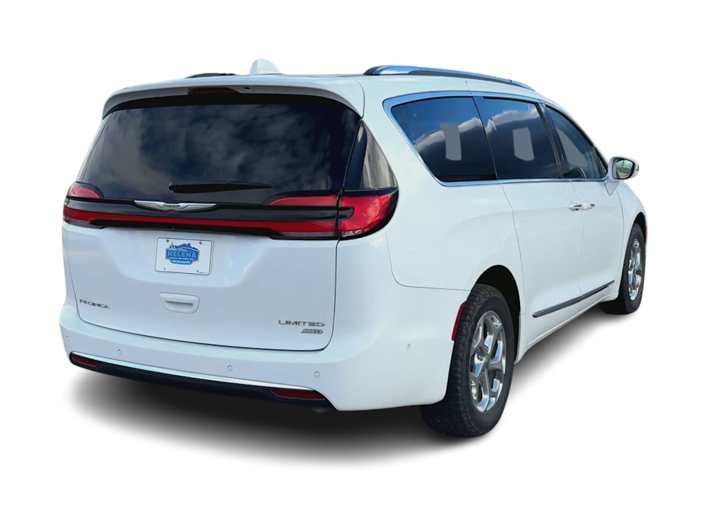 Thumbnail: 2021 Chrysler Pacifica - 15