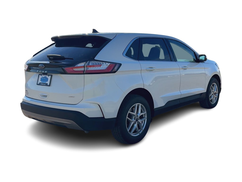 Thumbnail: 2022 Ford Edge - 18