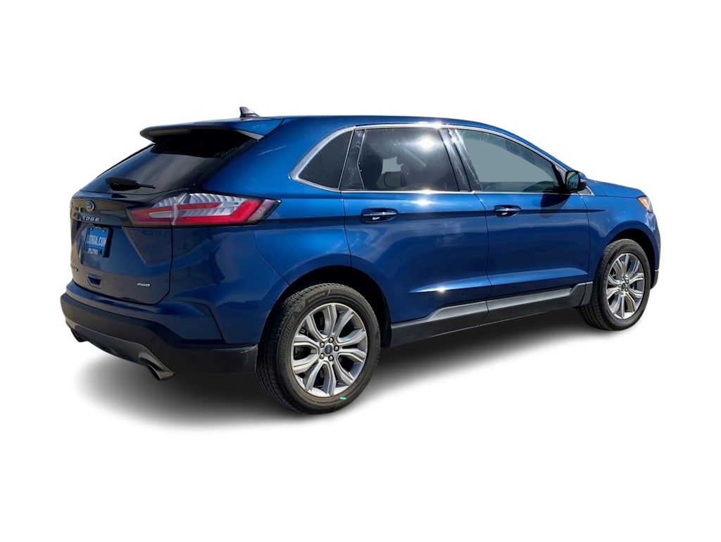 Thumbnail: 2023 Ford Edge - 17