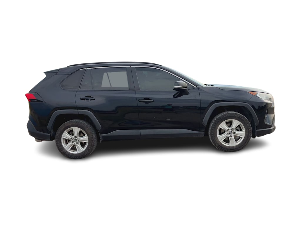 Thumbnail: 2019 Toyota RAV4 - 20