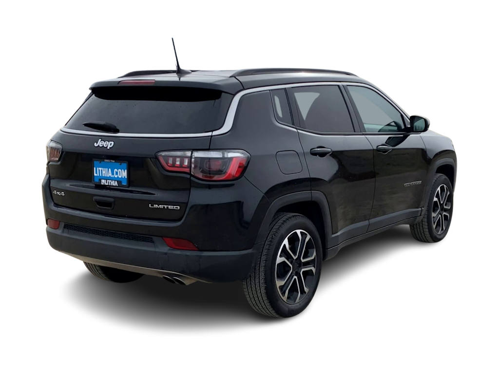Thumbnail: 2022 Jeep Compass - 19