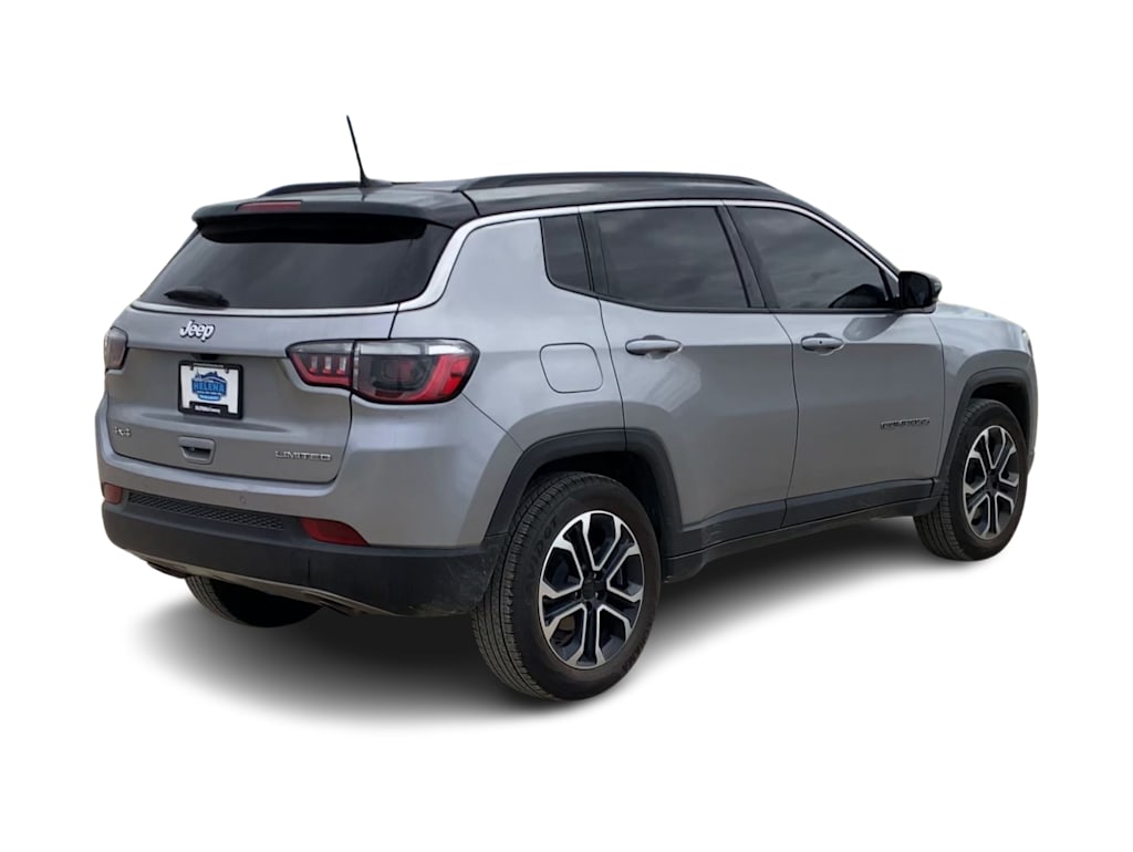 Thumbnail: 2023 Jeep Compass - 18