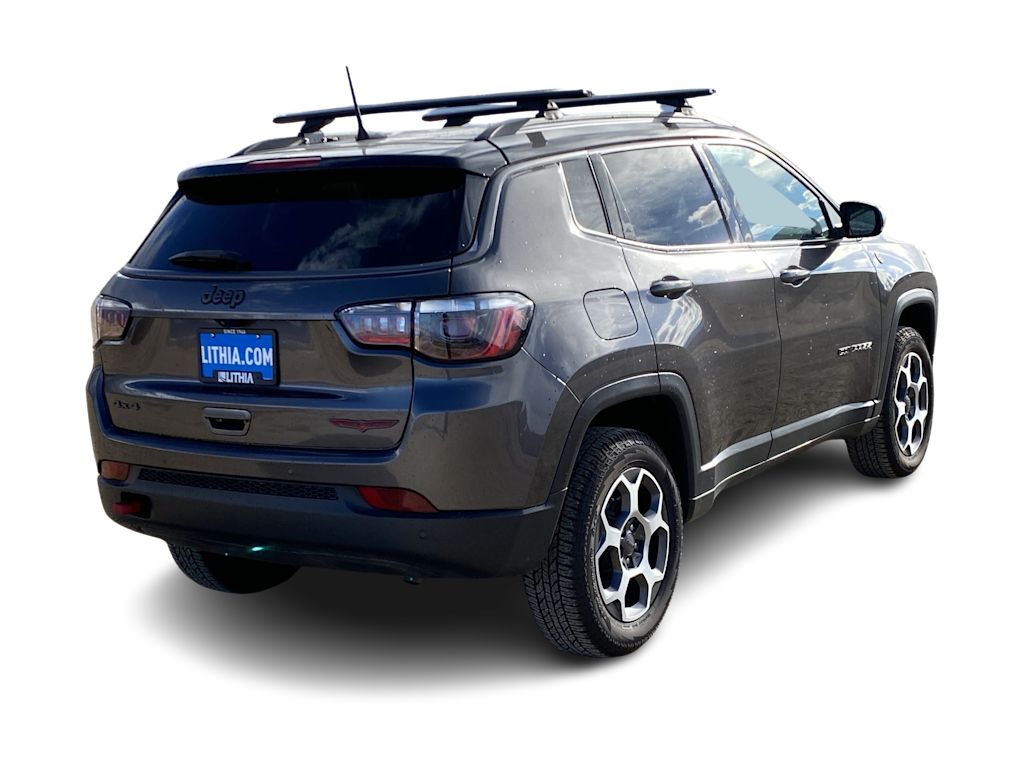 Thumbnail: 2022 Jeep Compass - 21