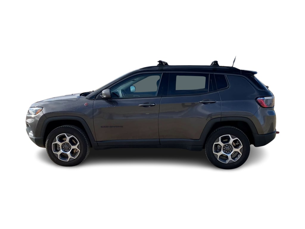 Thumbnail: 2022 Jeep Compass - 16