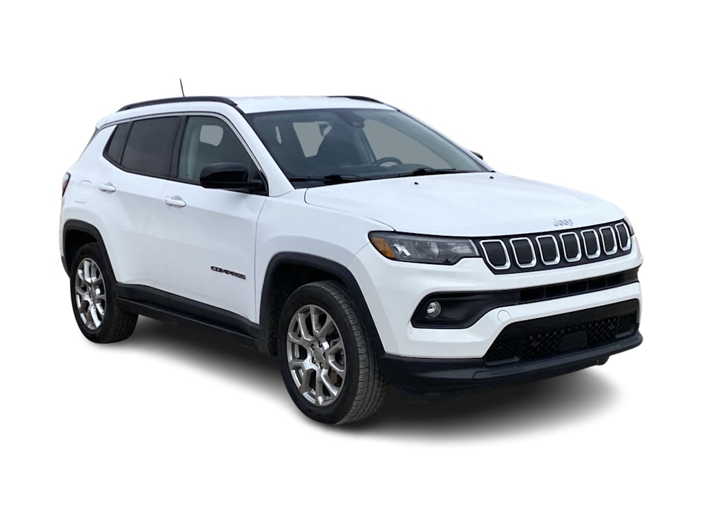 Thumbnail: 2022 Jeep Compass - 21