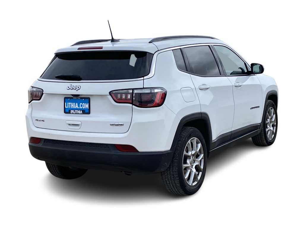 Thumbnail: 2022 Jeep Compass - 24