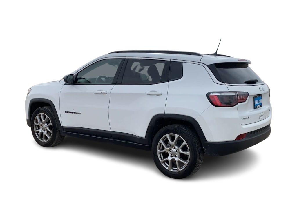 Thumbnail: 2022 Jeep Compass - 4