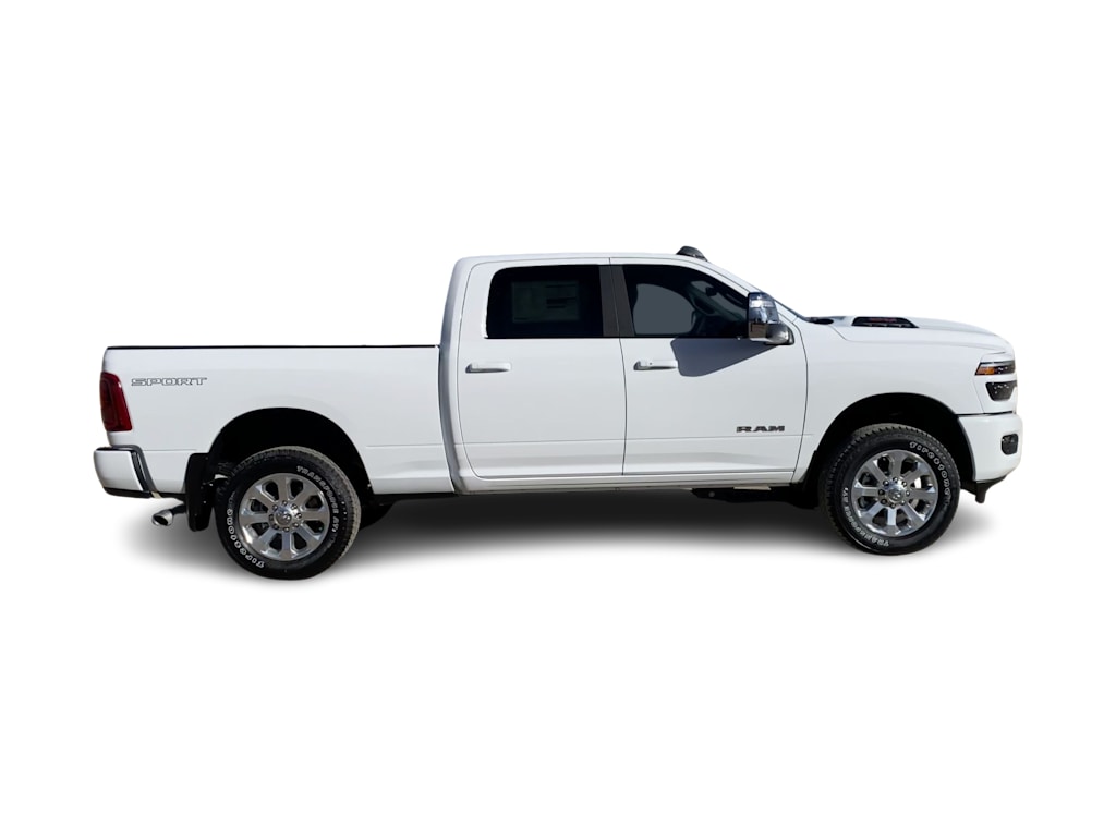 2026 RAM 3500 Laramie - Photo 17