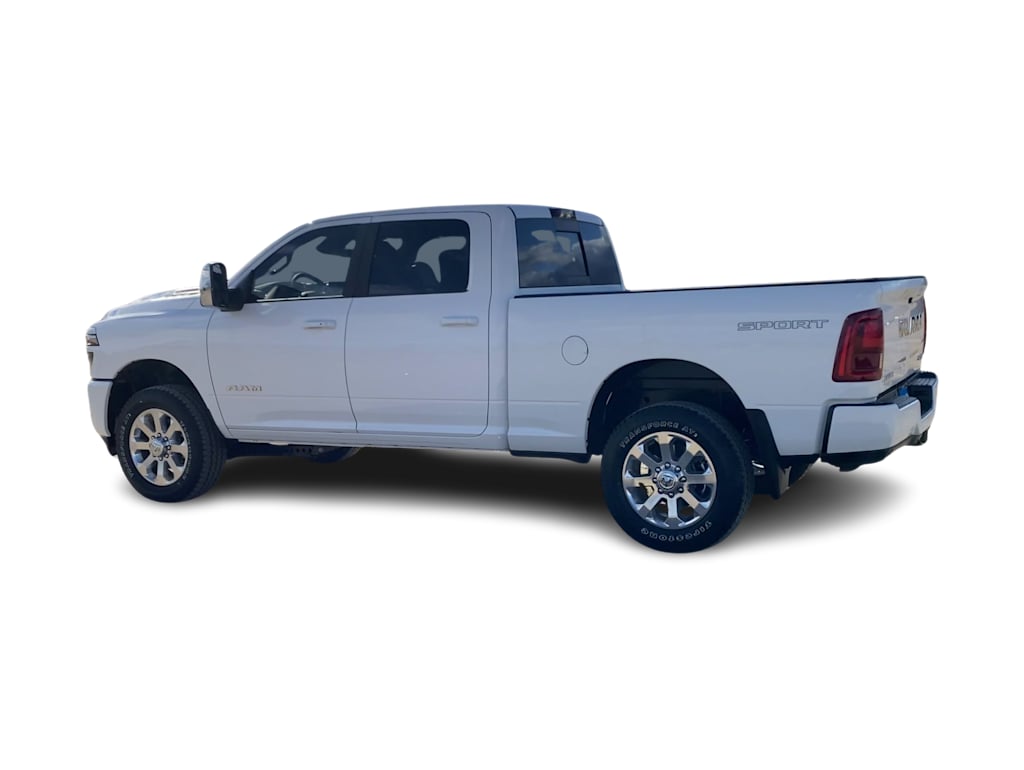 2026 RAM 3500 Laramie - Photo 15