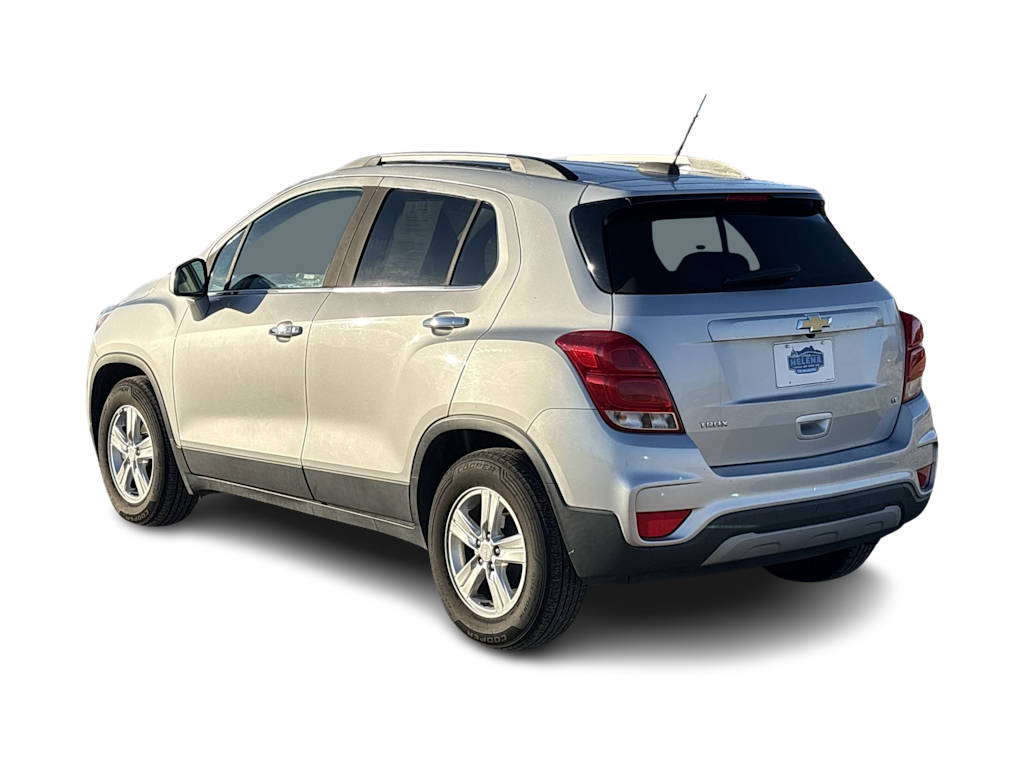 Thumbnail: 2019 Chevrolet Trax - 4