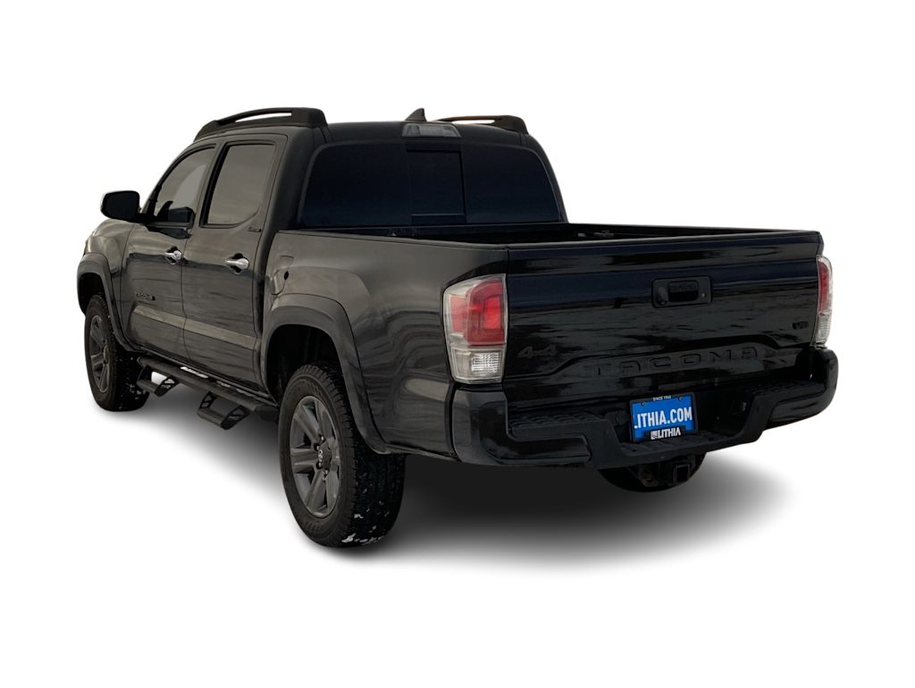 Thumbnail: 2017 Toyota Tacoma - 19