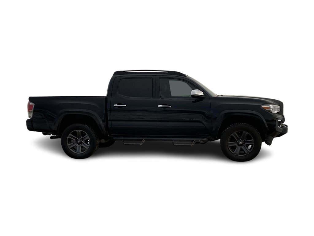 Thumbnail: 2017 Toyota Tacoma - 23
