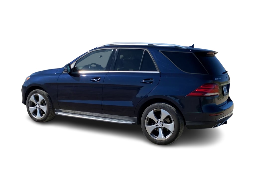Thumbnail: 2017 Mercedes-Benz GLE - 4