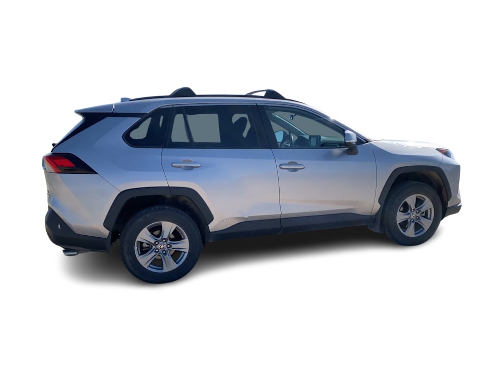 Thumbnail: 2022 Toyota RAV4 - 16