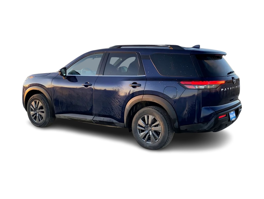 Thumbnail: 2024 Nissan Pathfinder - 3