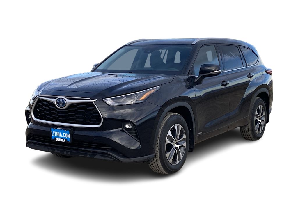Thumbnail: 2022 Toyota Highlander - 2