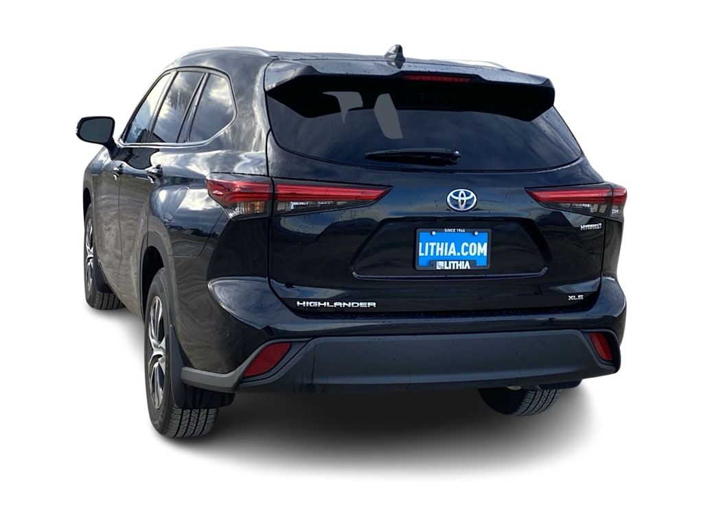 Thumbnail: 2022 Toyota Highlander - 24