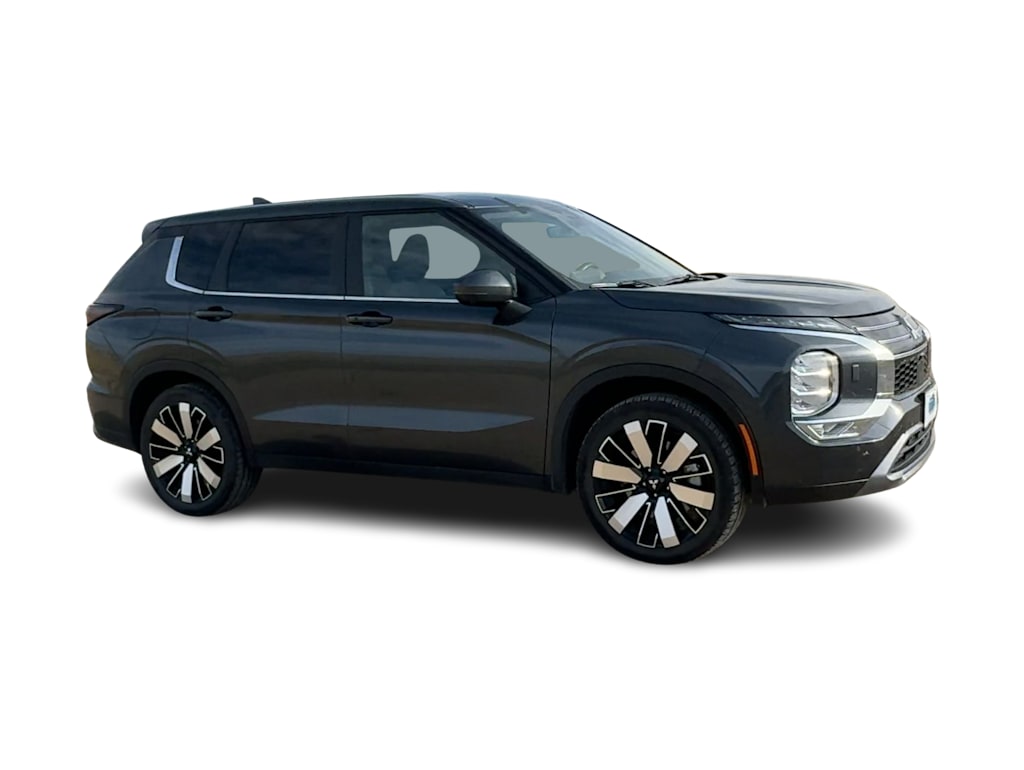 Thumbnail: 2025 Mitsubishi Outlander - 15