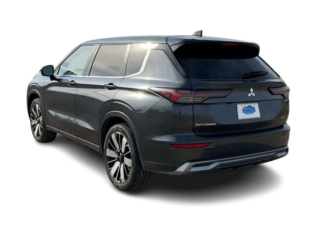 Thumbnail: 2025 Mitsubishi Outlander - 4