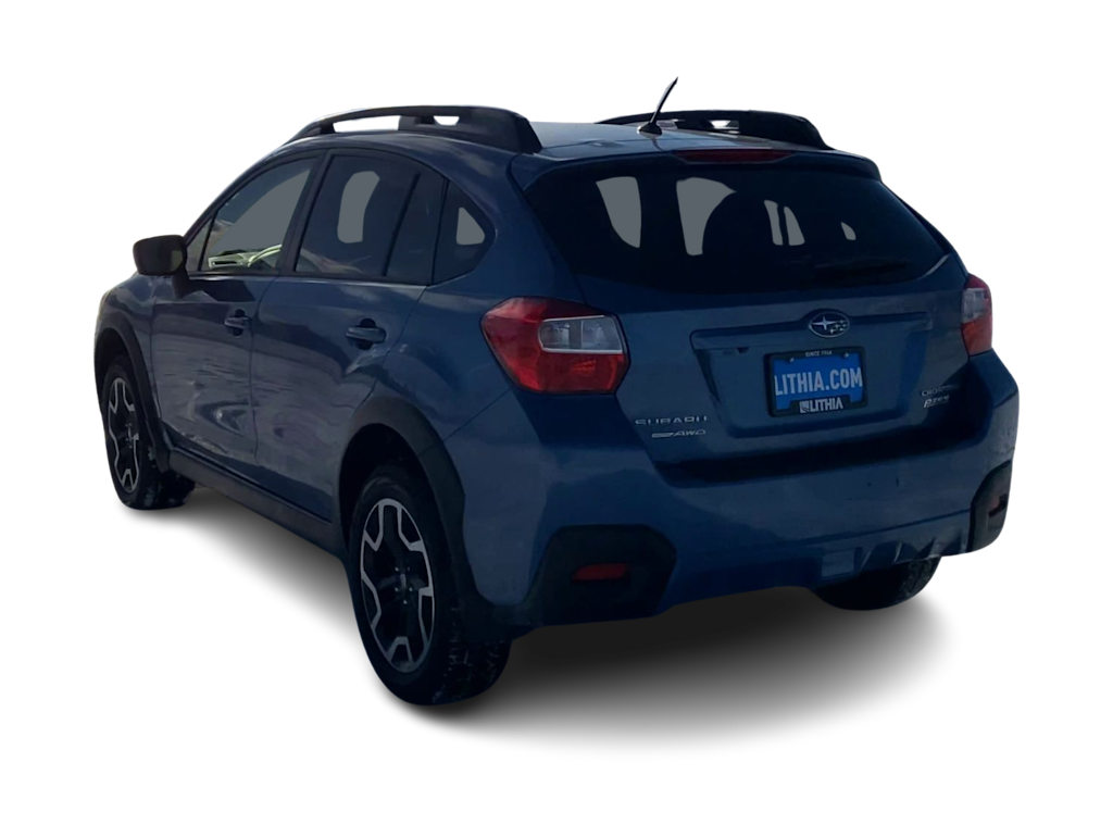 Thumbnail: 2017 Subaru Crosstrek - 3
