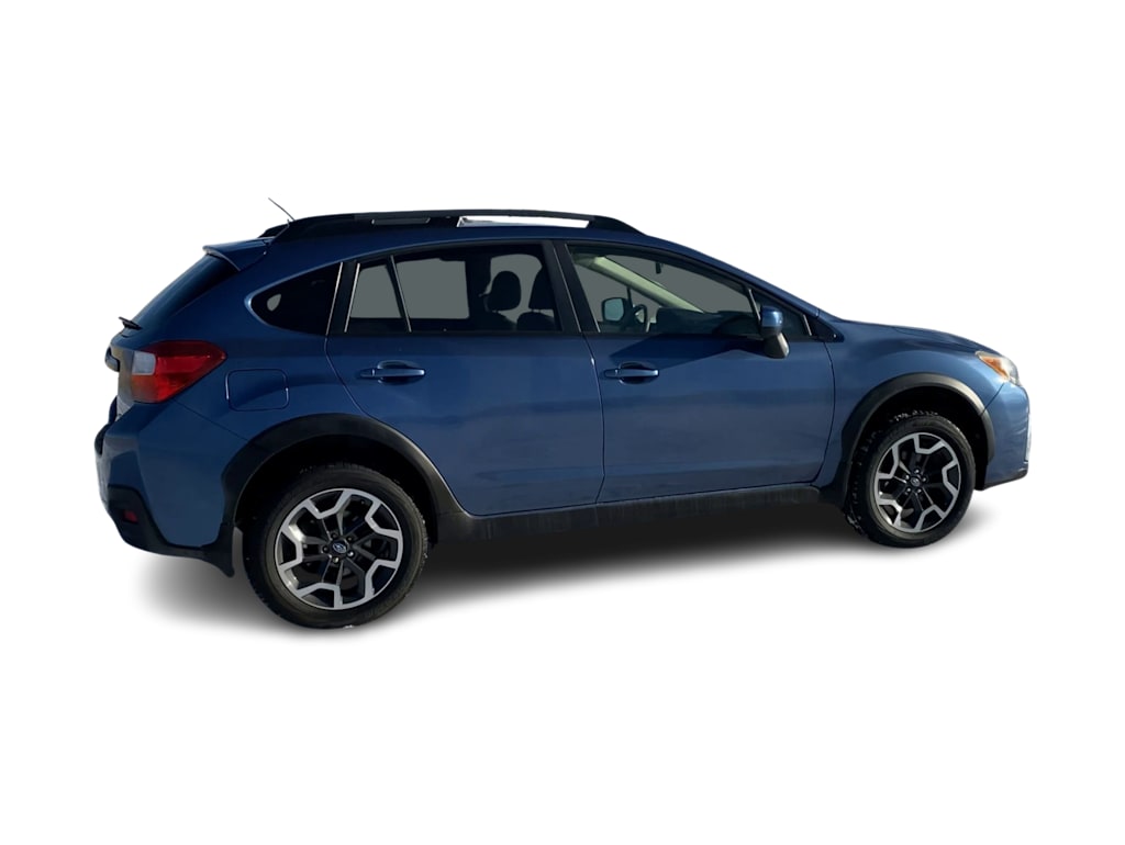 Thumbnail: 2017 Subaru Crosstrek - 15
