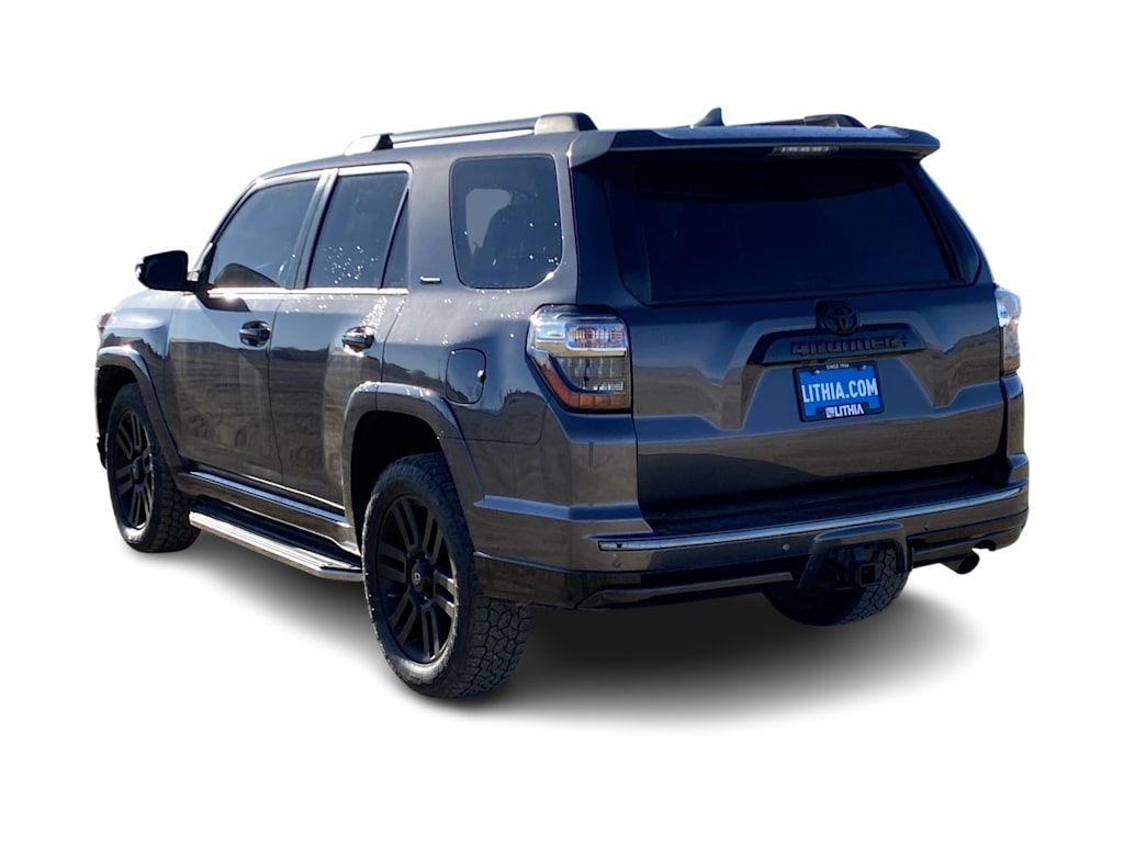 Thumbnail: 2020 Toyota 4Runner - 22